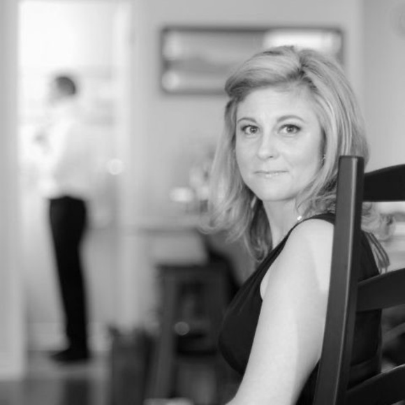 Meet your Posher, Louisa - Picture 1 of 1